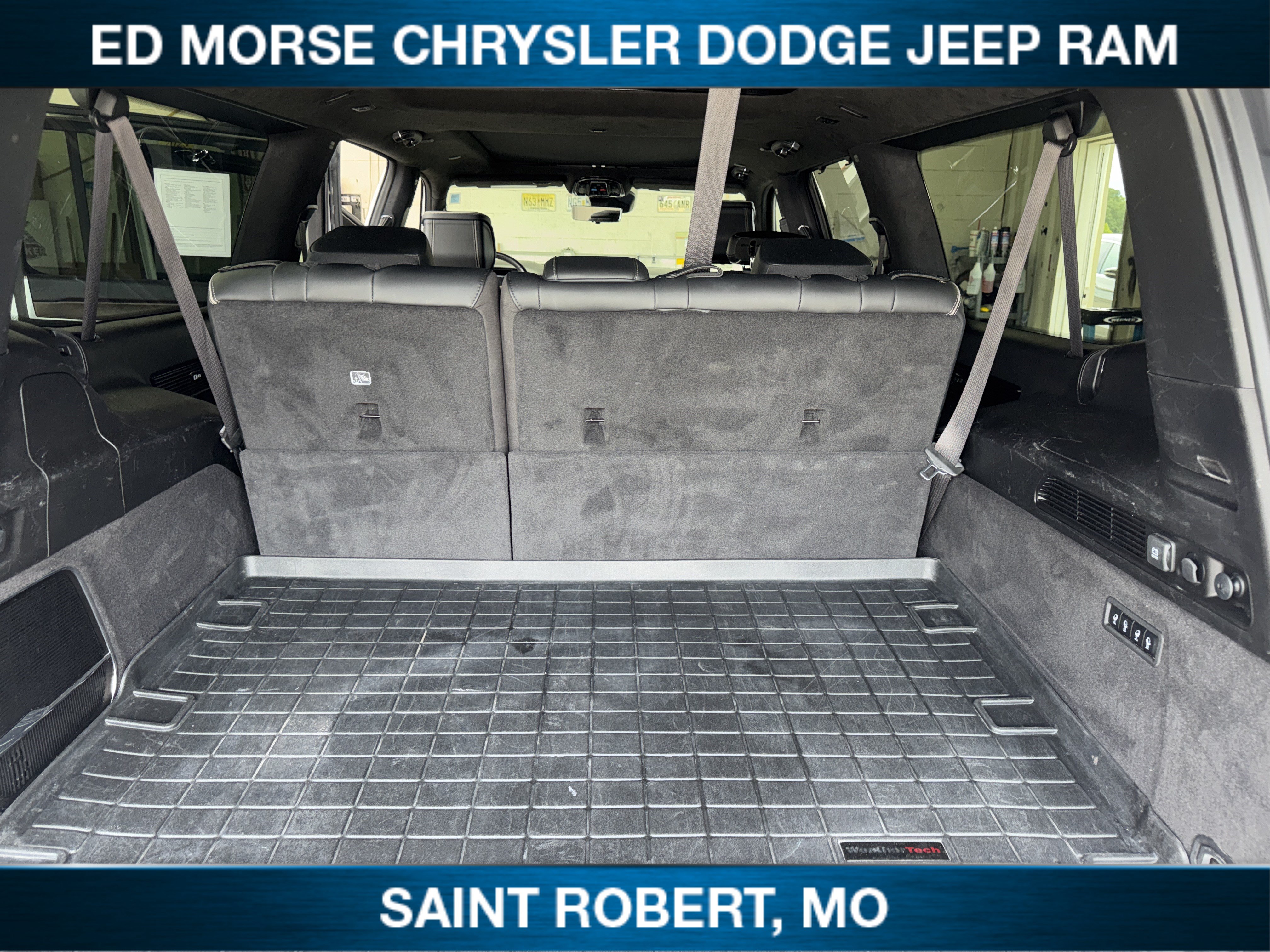 Used 2023 Jeep Grand Wagoneer L Series II AWD/4WD image 45