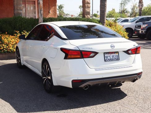 Used 2022 Nissan Altima 2.5 SR image 6