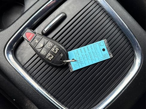 Used 2018 Dodge Grand Caravan GT image 37