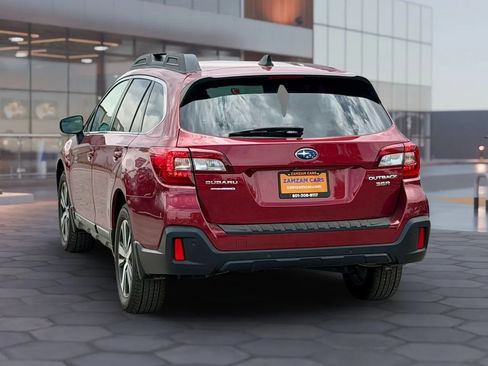 Used 2019 Subaru Outback 3.6R Limited w/ Popular Package #2 AWD/4WD image 8