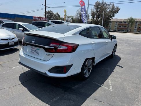 Used 2018 Honda Clarity Touring image 7