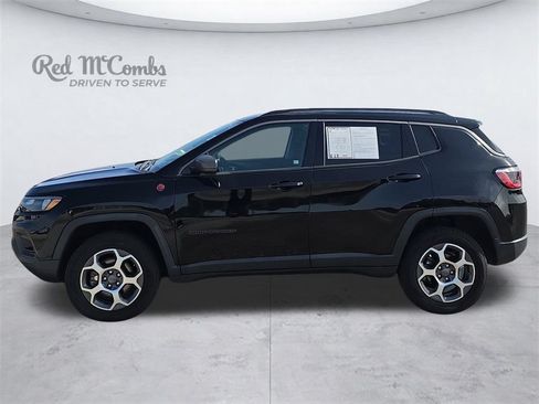 Used 2022 Jeep Compass Trailhawk AWD/4WD image 2