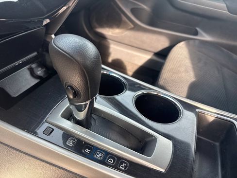 Used 2014 Nissan Altima 2.5 S FWD image 24