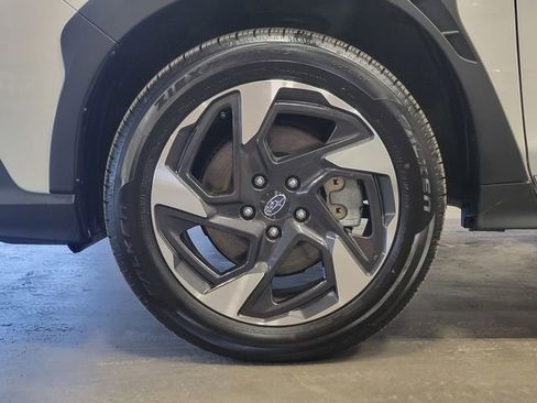 Used 2025 Subaru Crosstrek 2.5i Limited AWD/4WD image 10