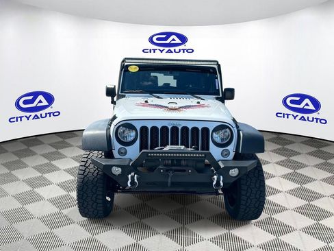 Used 2016 Jeep Wrangler Sport AWD/4WD image 11