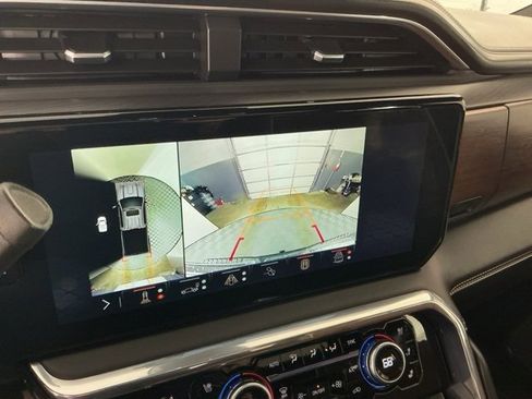 Used 2024 GMC Sierra 3500 Denali Ultimate image 23