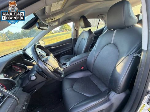 Used 2024 Toyota Camry XSE FWD image 10