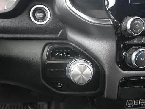 Used 2024 RAM 1500 Laramie image 14