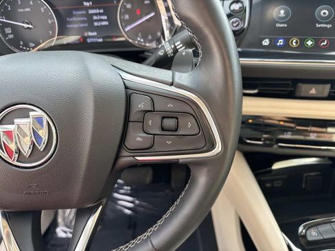 Used 2023 Buick Envision Essence image 24