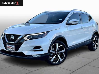 Certified 2020 Nissan Rogue Sport SL w/ Premium Package