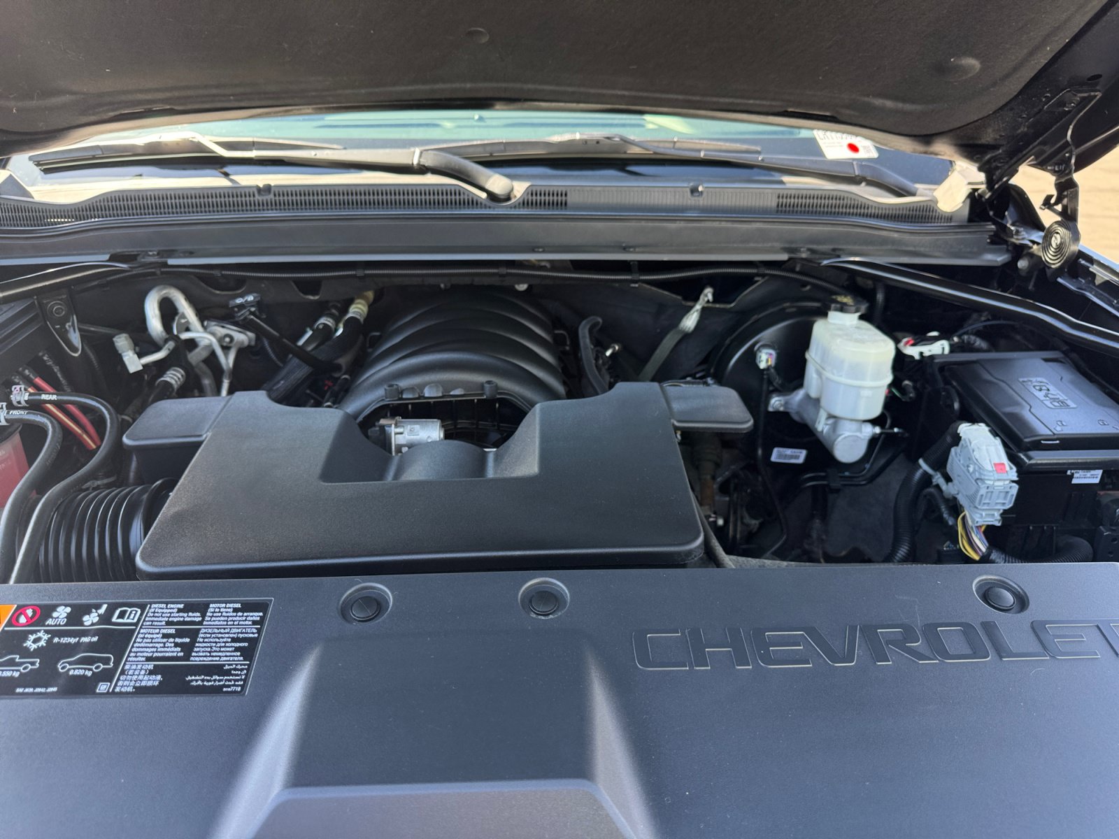 Used 2020 Chevrolet Tahoe LS w/ Enhanced Driver Alert Package RWD image 19