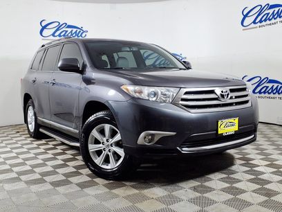 Used 2013 Toyota Highlander SE