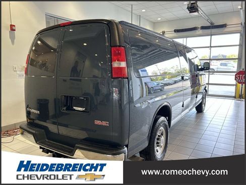 Used 2019 GMC Savana 2500 Extended w/ Communications Package RWD image 4