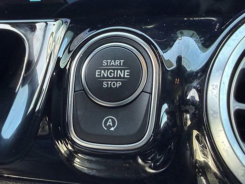 Used 2026 Mercedes-Benz GLA 250 image 27