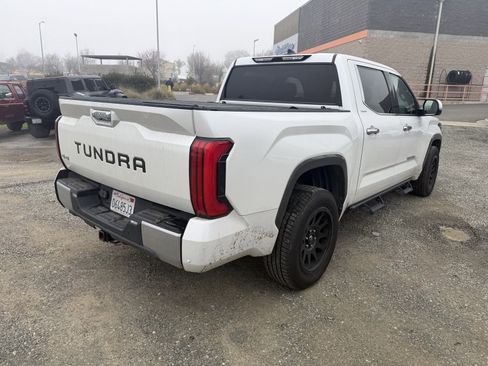 Used 2022 Toyota Tundra Limited image 5