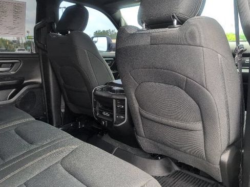 Used 2020 RAM 1500 Big Horn AWD/4WD image 45