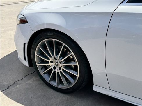 Used 2020 Mercedes-Benz A 220 image 13