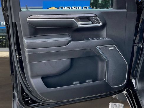 Used 2024 Chevrolet Silverado 1500 LTZ w/ Technology Package RWD image 21