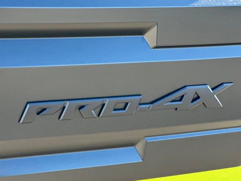 New 2026 Nissan Frontier PRO-4X w/ Tow Package AWD/4WD image 32