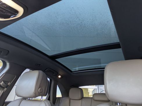 Used 2019 Porsche Macan S image 28