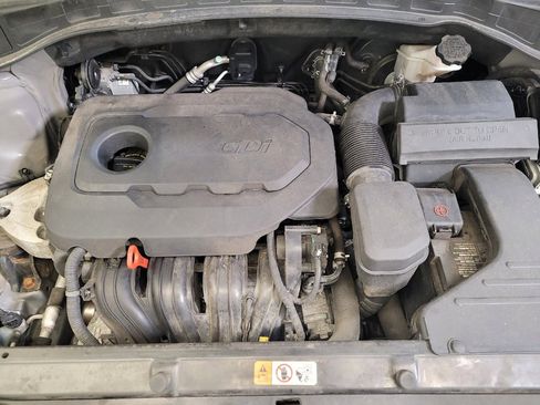 Used 2018 Hyundai Santa Fe Sport FWD image 30