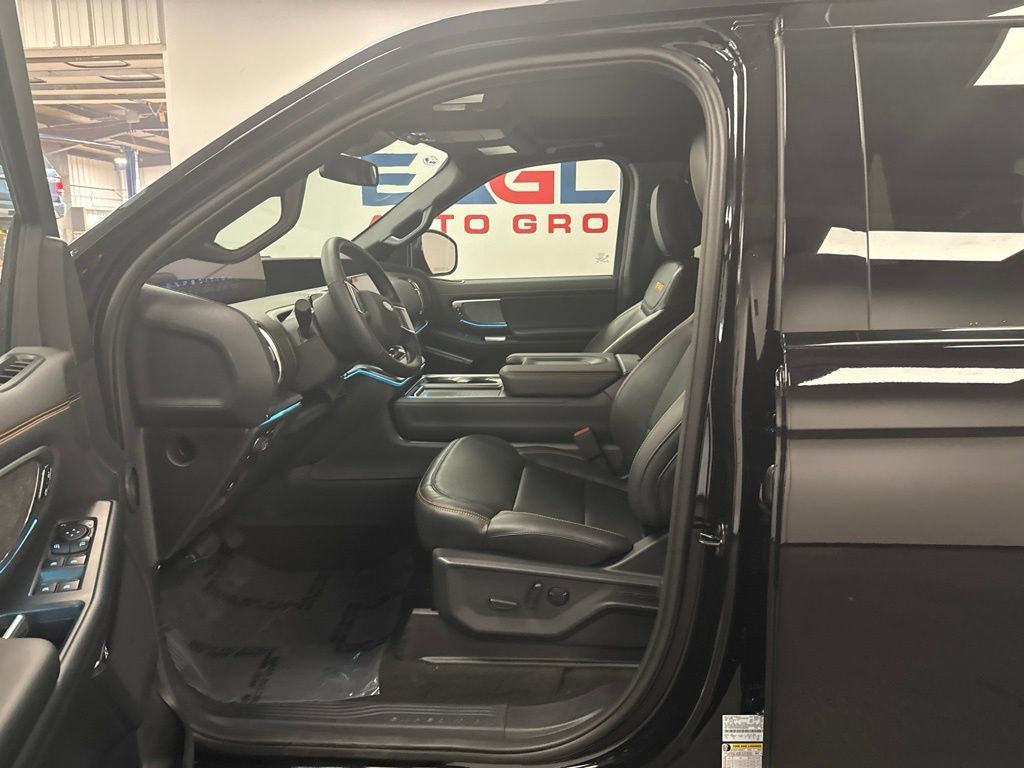 New 2027 Ford Expedition Tremor w/ Driver's Package AWD/4WD image 20