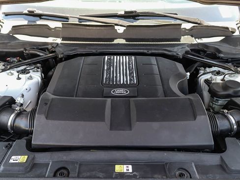 Used 2019 Land Rover Range Rover Sport Supercharged AWD/4WD image 29
