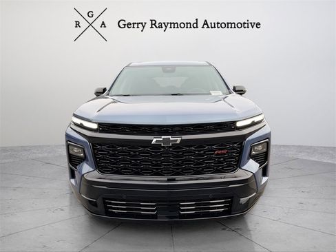 New 2026 Chevrolet Traverse RS w/ LPO, Floor Liner Package image 2