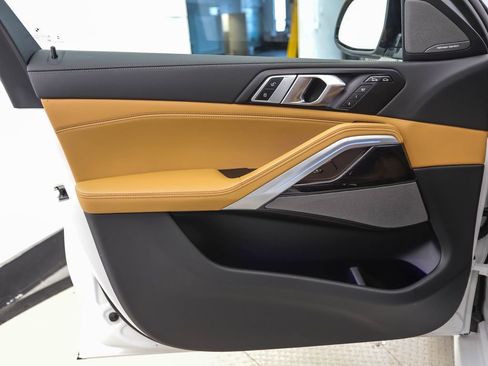 Certified 2024 BMW X6 xDrive40i w/ Premium Package image 10