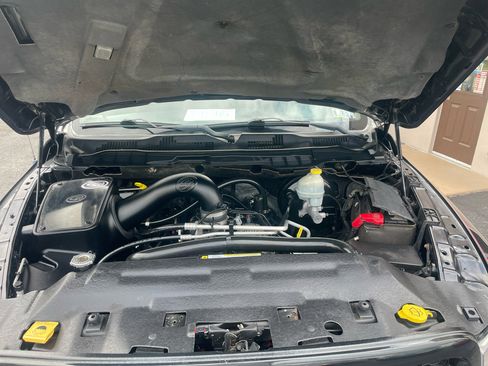 Used 2010 Dodge Ram 1500 Truck Sport image 12