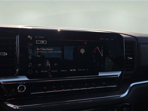 Used 2024 GMC Sierra 1500 SLT w/ SLT Premium Plus Package image 10