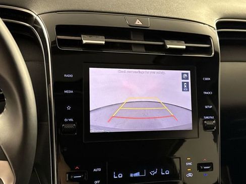 Used 2022 Hyundai Tucson SEL w/ Convenience + Premium Package FWD image 8