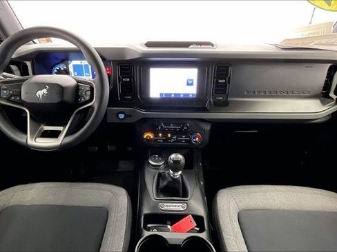 Used 2022 Ford Bronco 2-Door image 15