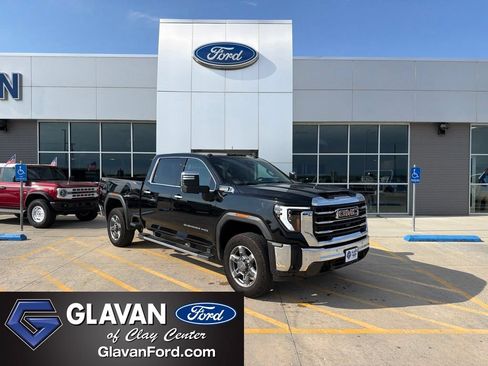 Used 2025 GMC Sierra 2500 SLT AWD/4WD image 1