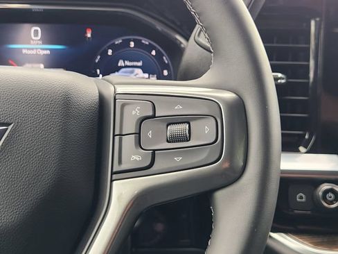 Certified 2026 Chevrolet Silverado 1500 LT AWD/4WD image 29
