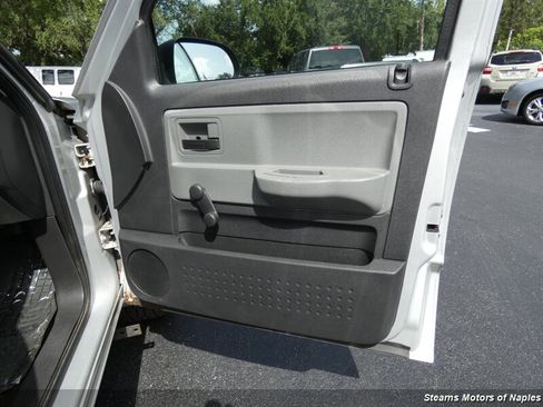 Used 2008 Dodge Dakota ST RWD image 43
