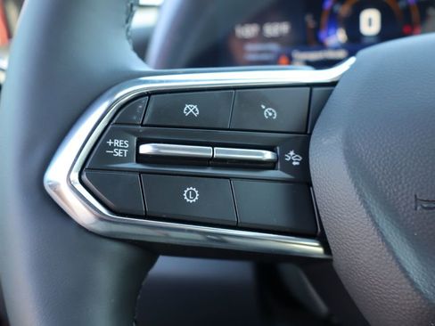 New 2026 Chevrolet Equinox LT w/ Convenience Package II image 13