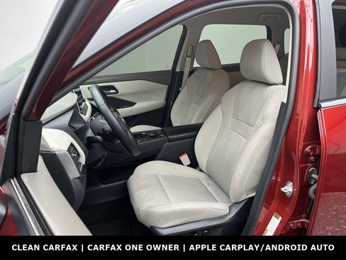 Used 2025 Nissan Rogue SV image 8