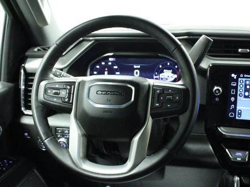 Used 2026 GMC Sierra 2500 Denali w/ Denali Reserve Package AWD/4WD image 19
