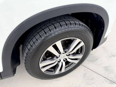 Used 2016 Honda Pilot EX image 12