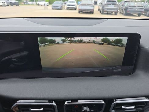 New 2026 Nissan Sentra SV FWD image 9