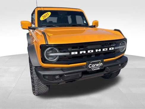 Used 2021 Ford Bronco Outer Banks AWD/4WD image 7