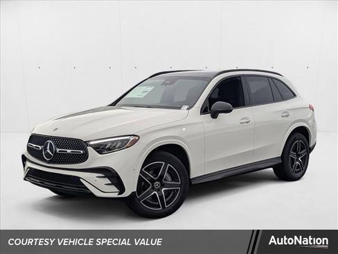 New 2026 Mercedes-Benz GLC 300 4MATIC image 1