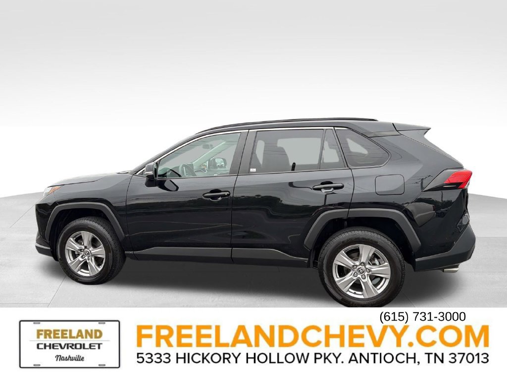 Used 2023 Toyota RAV4 XLE AWD/4WD image 6