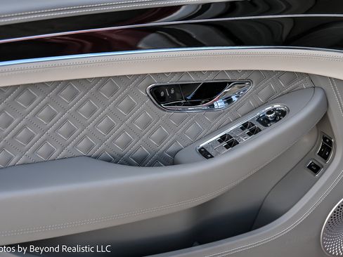 Used 2020 Bentley Continental GT image 20