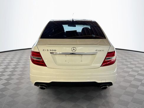 Used 2014 Mercedes-Benz C 300 4MATIC Sedan image 7