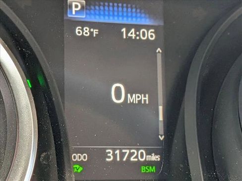 Used 2024 Toyota Camry LE image 5