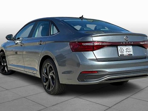 New 2026 Volkswagen Jetta SE image 12