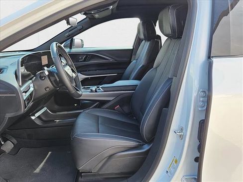 New 2024 Cadillac Lyriq Sport image 15