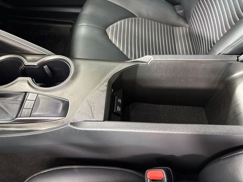 Used 2024 Toyota Camry SE w/ Convenience Package FWD image 37